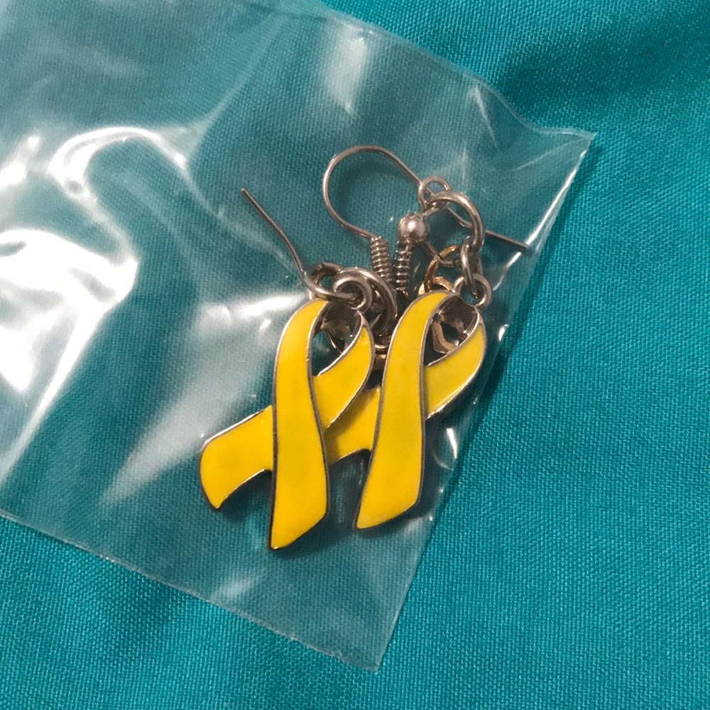 Support our troops earrings